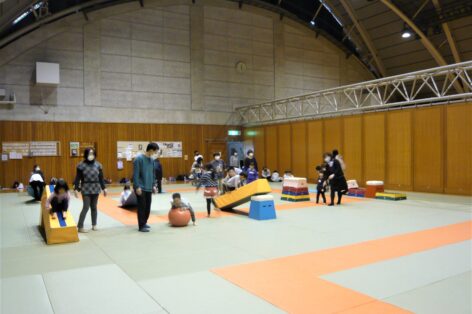 親子運動あそび教室